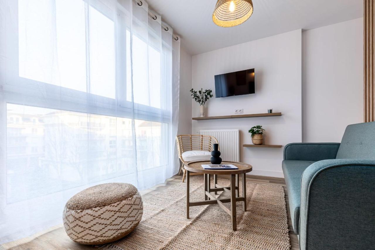 Le Bussy Studio Disney Экстерьер фото